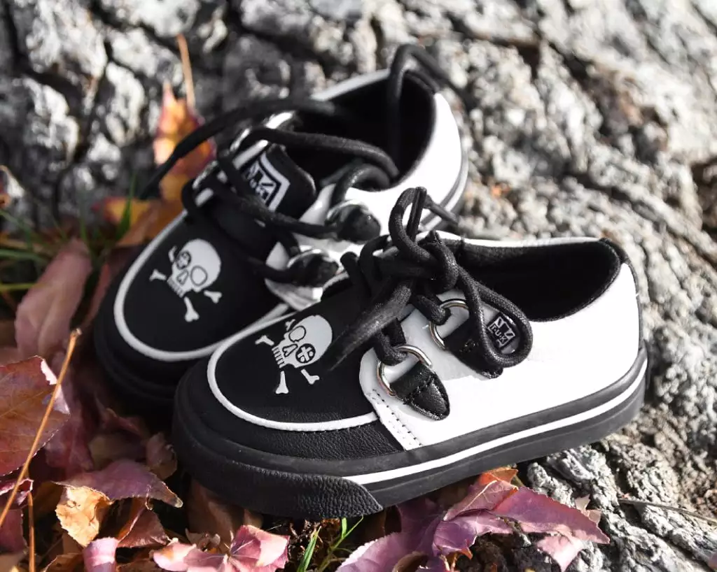 Black & White TUKskin Pirate Creeper Toddler Sneaker