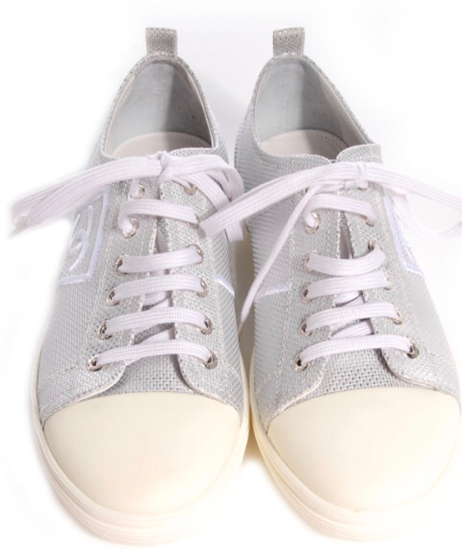 Chanel 10C, 2010 Cruise Resort Silver Metallic Canvas Woven CC Logo Tennis Shoes EU 41 US 10/11