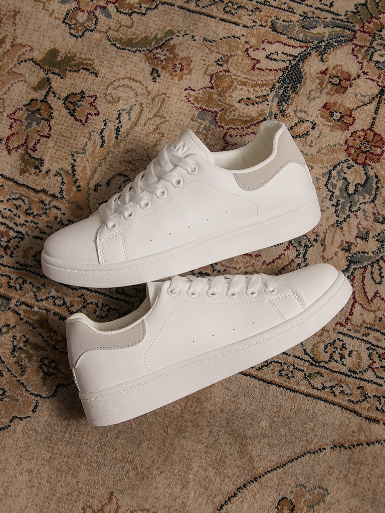 Gardena Lace up Sneakers